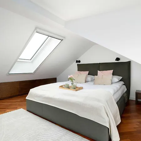 Family Two-level With Air Conditioning By Renters Krakov
